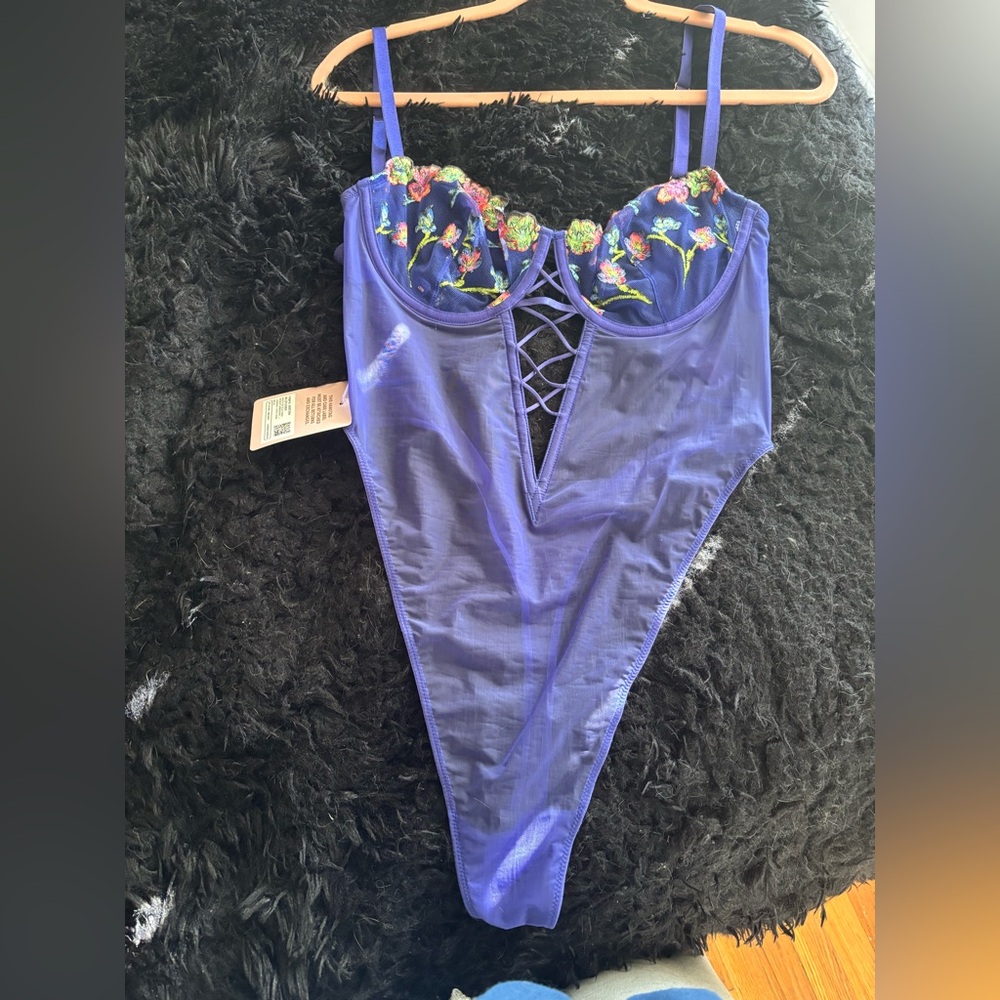 OLD STOCK SavageXFenty bodysuit, brand new with tags